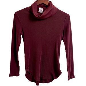 Michael Stars Evereve Burgundy Turtleneck Pullover Long Sleeve Small Raw Edges